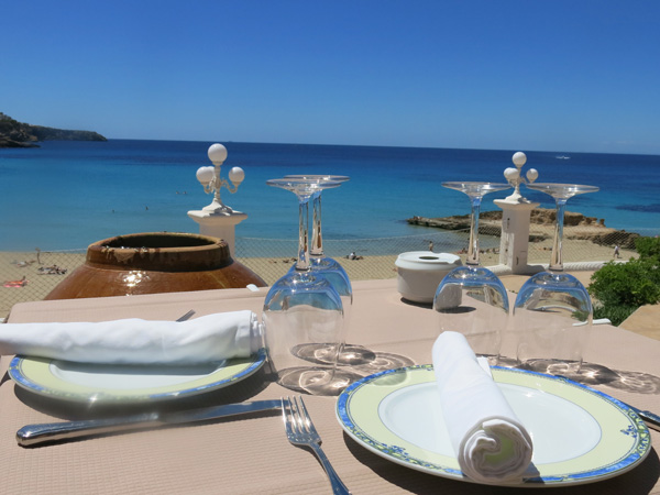 Deliciosos restaurantes en Ibiza frente al mar