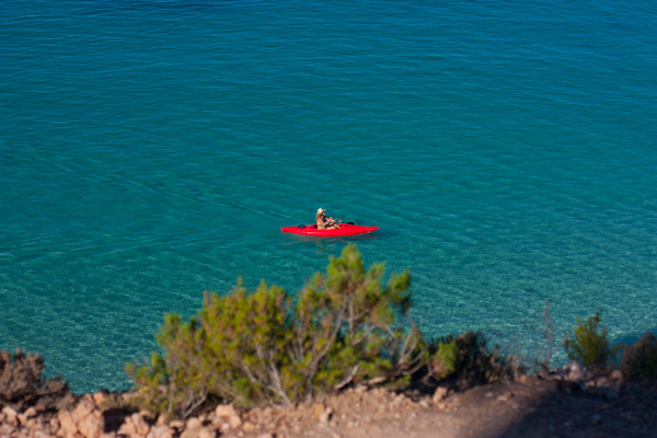 Three kayak routes for discovering the coasts of Ibiza